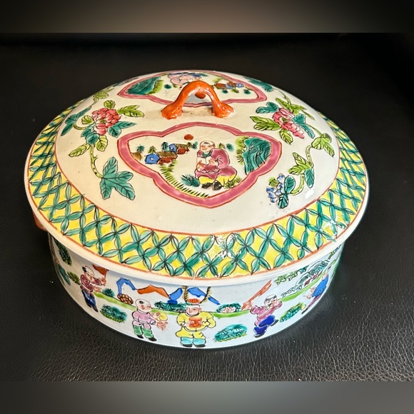 Other - Vintage Chinese Famille Rose Porcelain Bowl With Lid